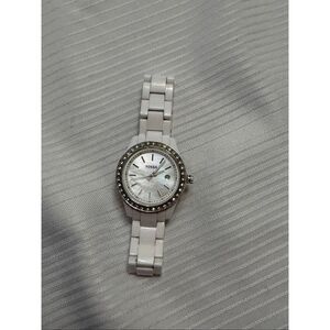 Fossil Mini Stella White Tone Watch Needs Battery